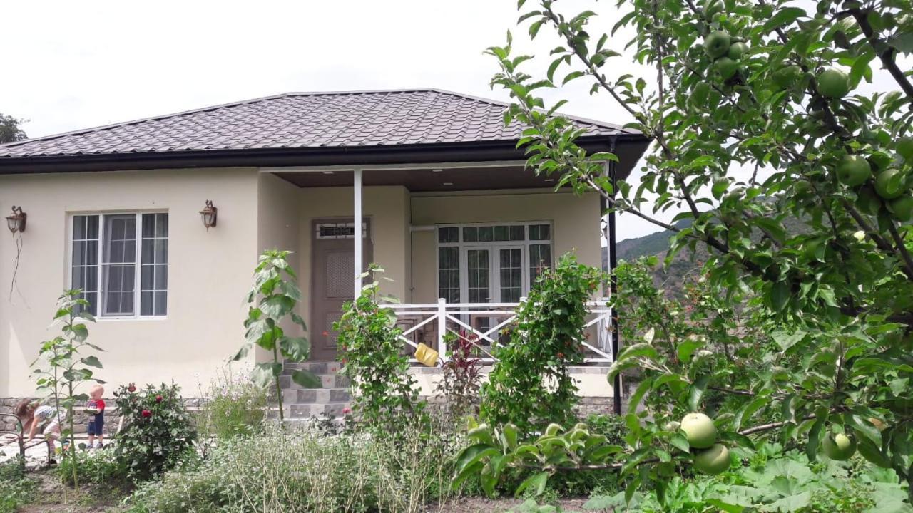 Abbasov's Guest House-in Lahij Holiday home Lahic
