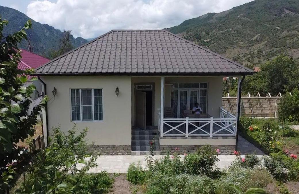 Holiday home Abbasov's Guest House-in Lahij